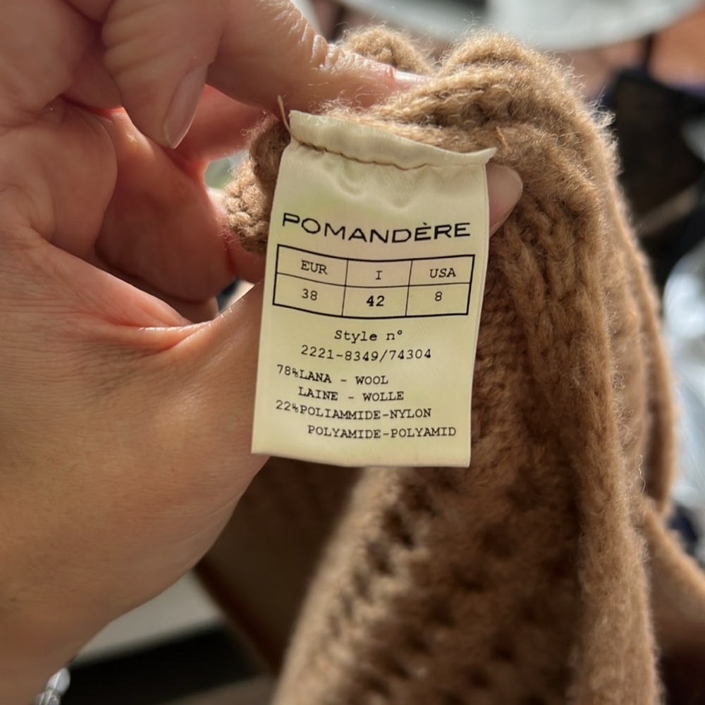 Pomandere Women's Tan Sweater Vest - Picture 5 of 7